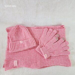 Pleaser Offical Limited Promotional Hat Gloves Extra Long Scarf Set